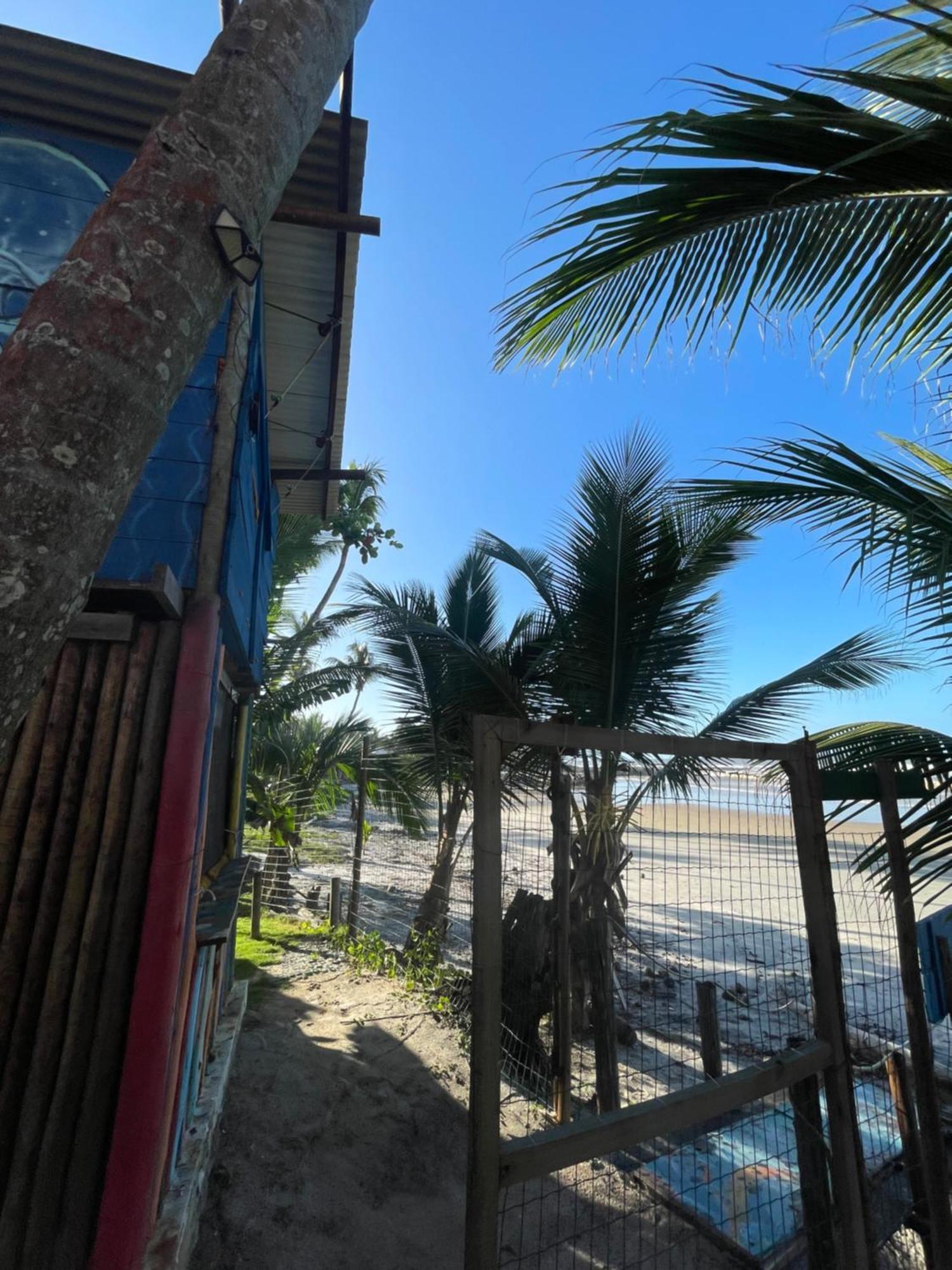 Vila Dos Gnomos Paraiso Mistico Pe Na Areia Ilhéus Exterior foto